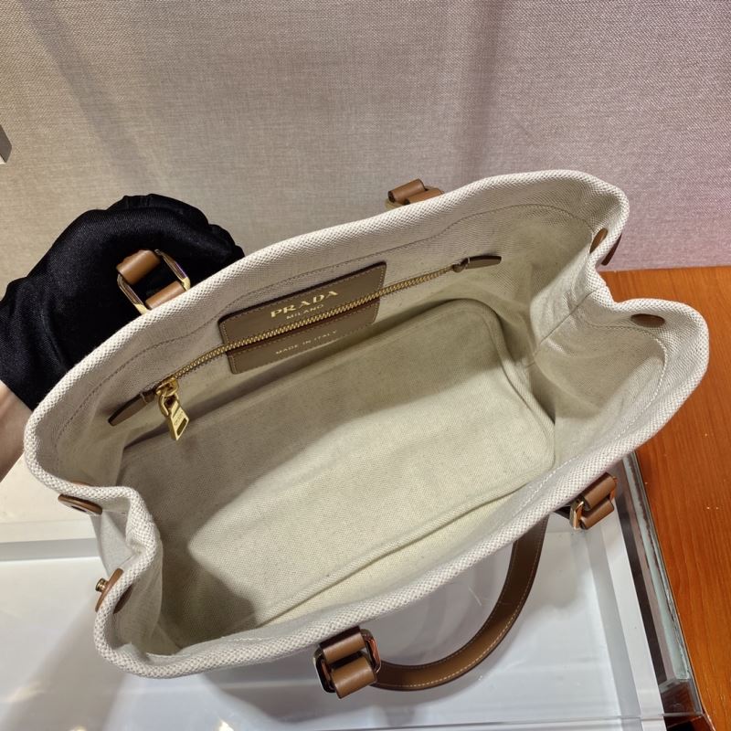 Pra*a tote bags